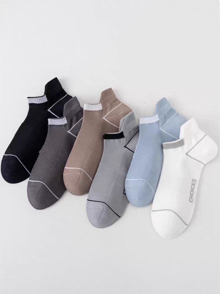 AeroKnit Essential Ankle Socks